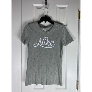 Nike Slim Fit Womens Grey Shirt Size M